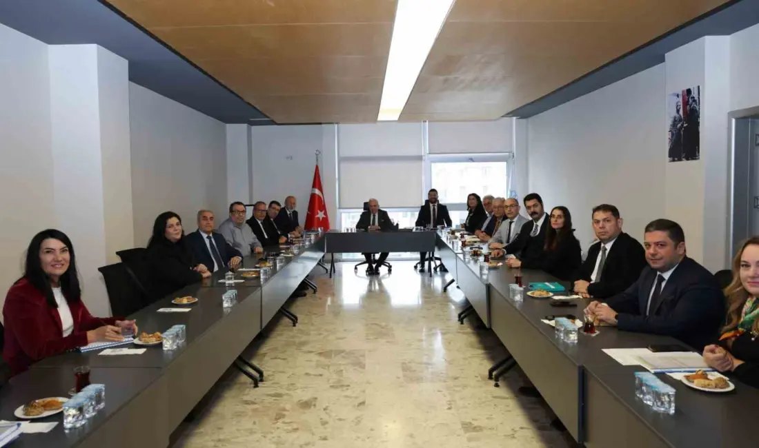 Nilüfer Belediye Başkanı Şadi Özdemir, ilçede faaliyet gösteren organize sanayi