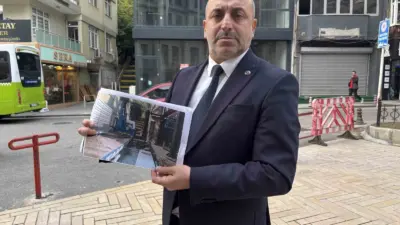 Kocaeli’de İzmit Belediyesi tarafından mühürlenen binanın CHP tarafından siyasi çalışmalar