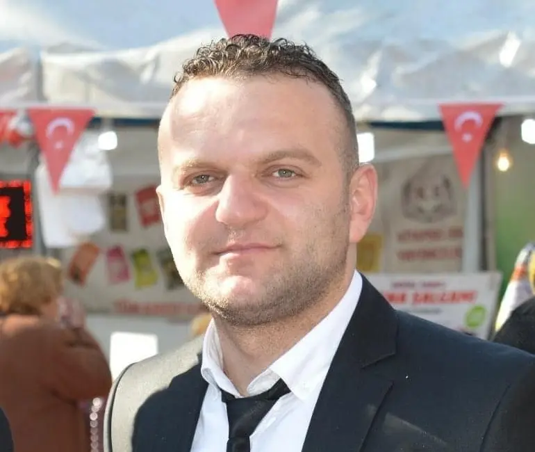 Bursa’nın Mustafakemalpaşa ilçesinde böbrek rahatsızlığı şikâyetiyle hastaneye başvuran 3 çocuk