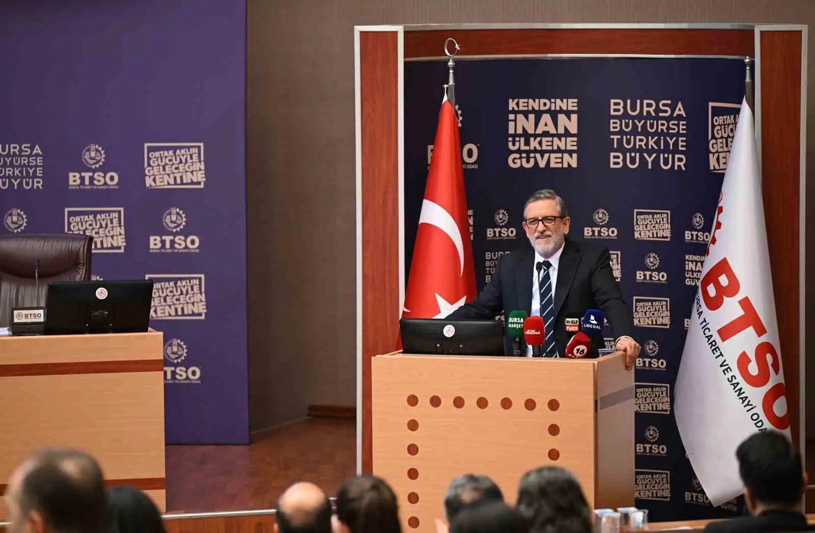 Bursa Ticaret ve Sanayi Odası Yönetim Kurulu Başkanı İbrahim Burkay,