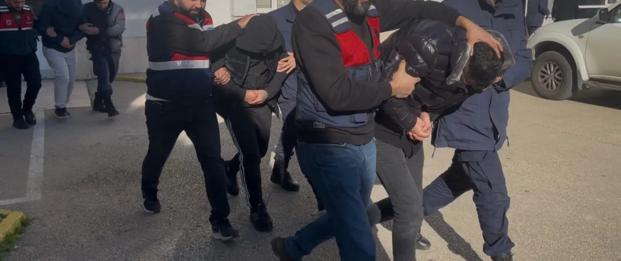 Bursa İl Jandarma Komutanlığı Narkotik Suçlarla Mücadele ekipleri, uyuşturucu ile