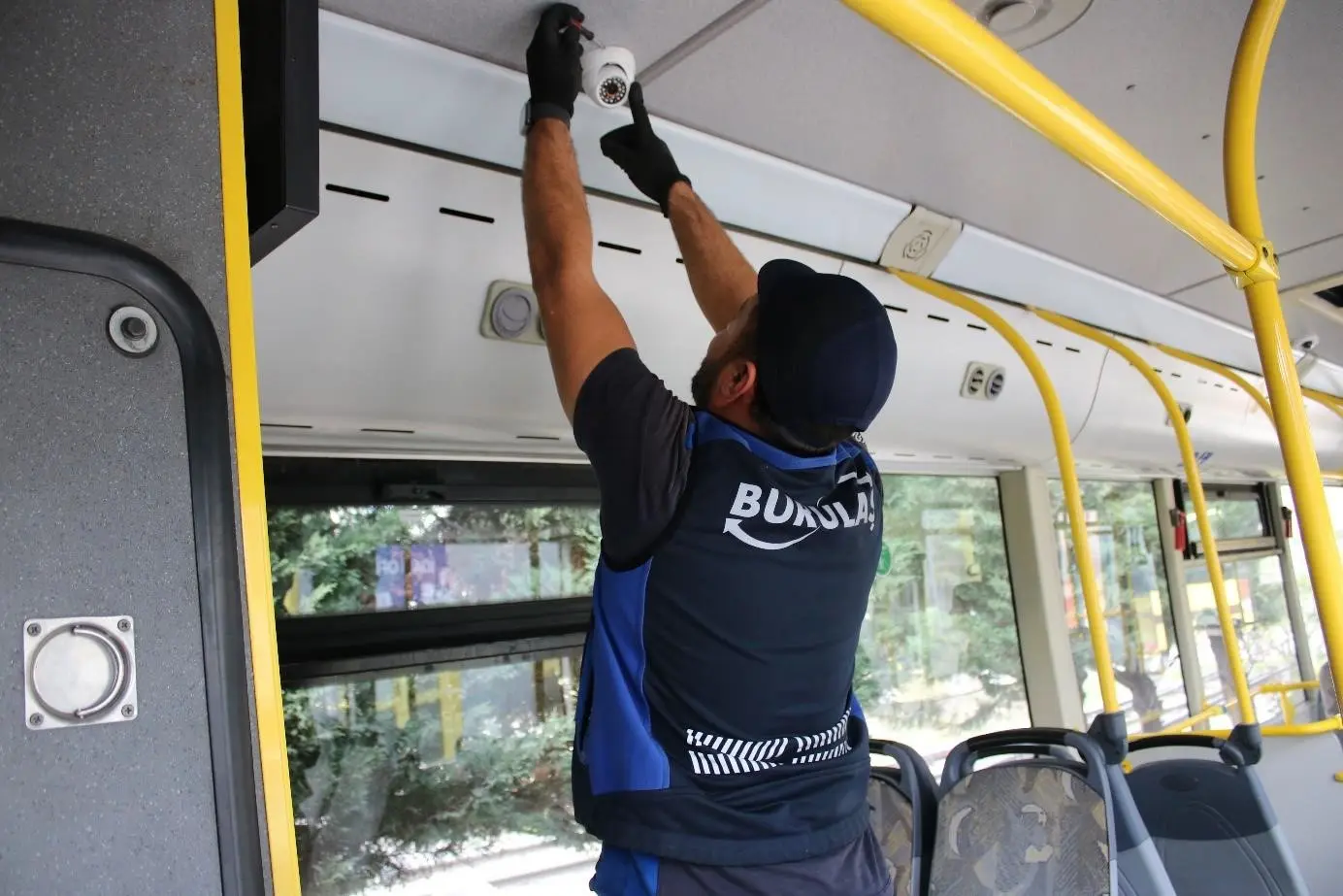 Bursa Büyükşehir Belediyesi iştiraklerinden BURULAŞ, şehir içi otobüs filosundaki mevcut