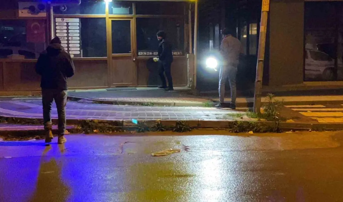 Bursa’nın İnegöl ilçesinde meydana gelen silahlı kavgada 1 kişi yaralandı.