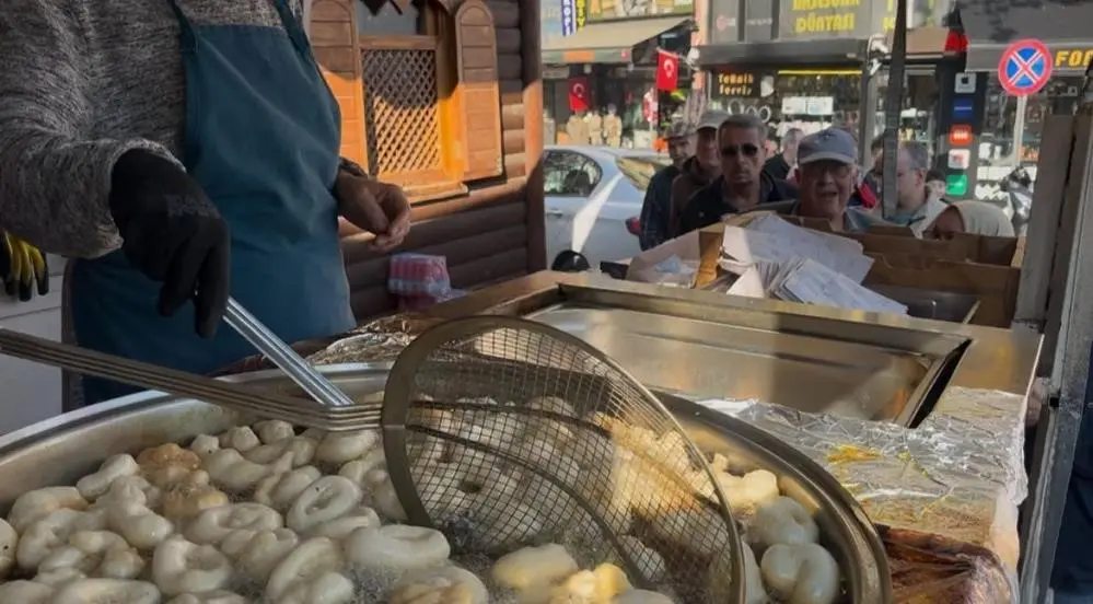Bursa’da Taksiciler Grubu üyeleri, şehitler için düzenledikleri hayır etkinliği kapsamında