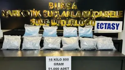 Bursa Emniyet Müdürlüğü Narkotik Suçlarla Mücadele Şube Müdürlüğü ekipleri, uyuşturucu
