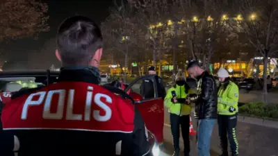 Bursa’da yılbaşı öncesi yapılan asayiş uygulamalarında 4 bin 891 kişi