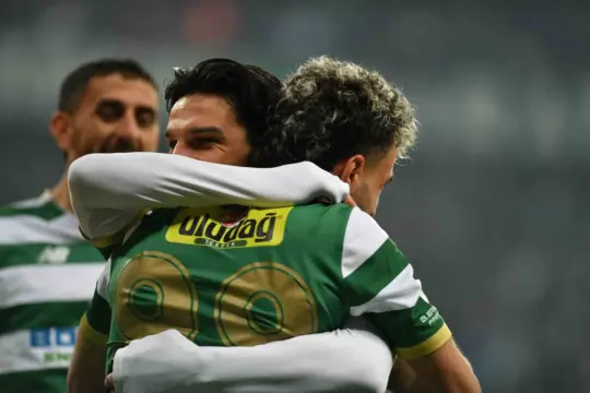 TFF 2. Lig 15. hafta karşılaşmasında Bursaspor, sahasında ağırladığı Ankara