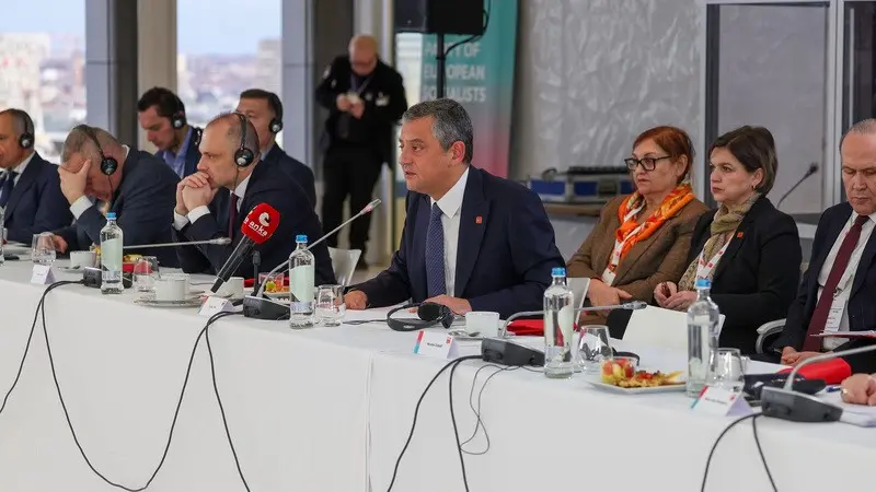 Cumhuriyet Halk Partisi Genel Başkanı Özgür Özel, Avrupa Sosyalist Parti