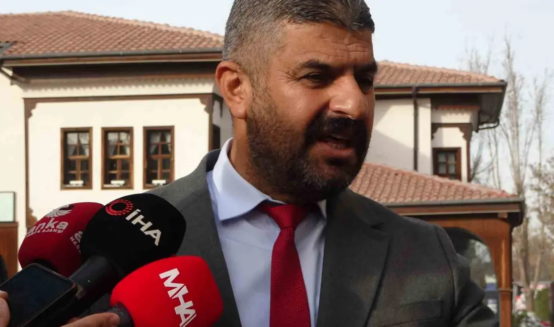 Cumhuriyet Halk Partisi’nden (CHP) istifa eden Malatya Büyükşehir Belediye Meclis