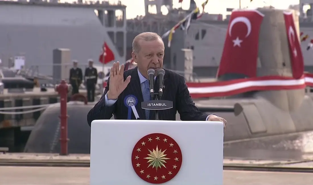 Cumhurbaşkanı Recep Tayyip Erdoğan, İstanbul Tersanesi Komutanlığı’nda düzenlenen “Deniz Platformlarının