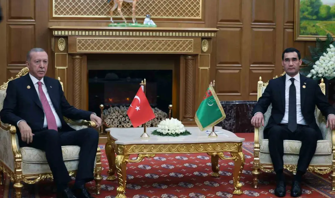 Cumhurbaşkanı Recep Tayyip Erdoğan, temaslarda bulunmak üzere geldiği Aşkabat’ta Türkmenistan