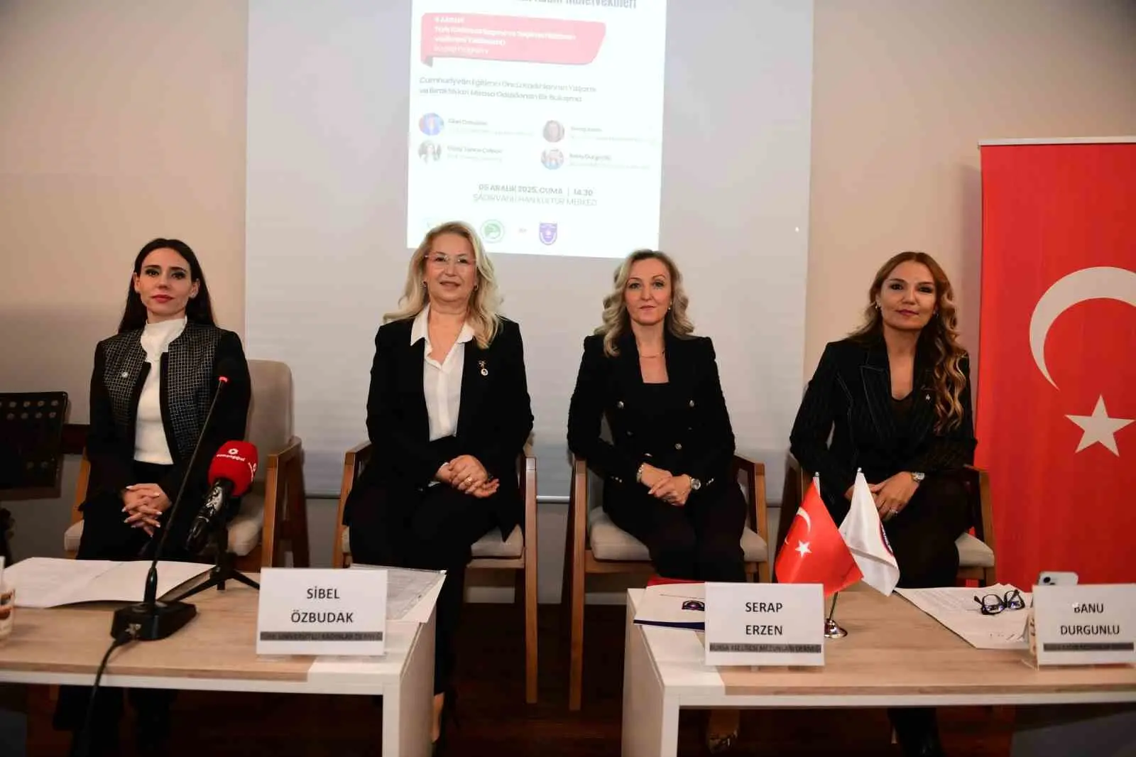 Türk kadınına seçme ve seçilme hakkı verilmesinin yıl dönümü etkinlikleri