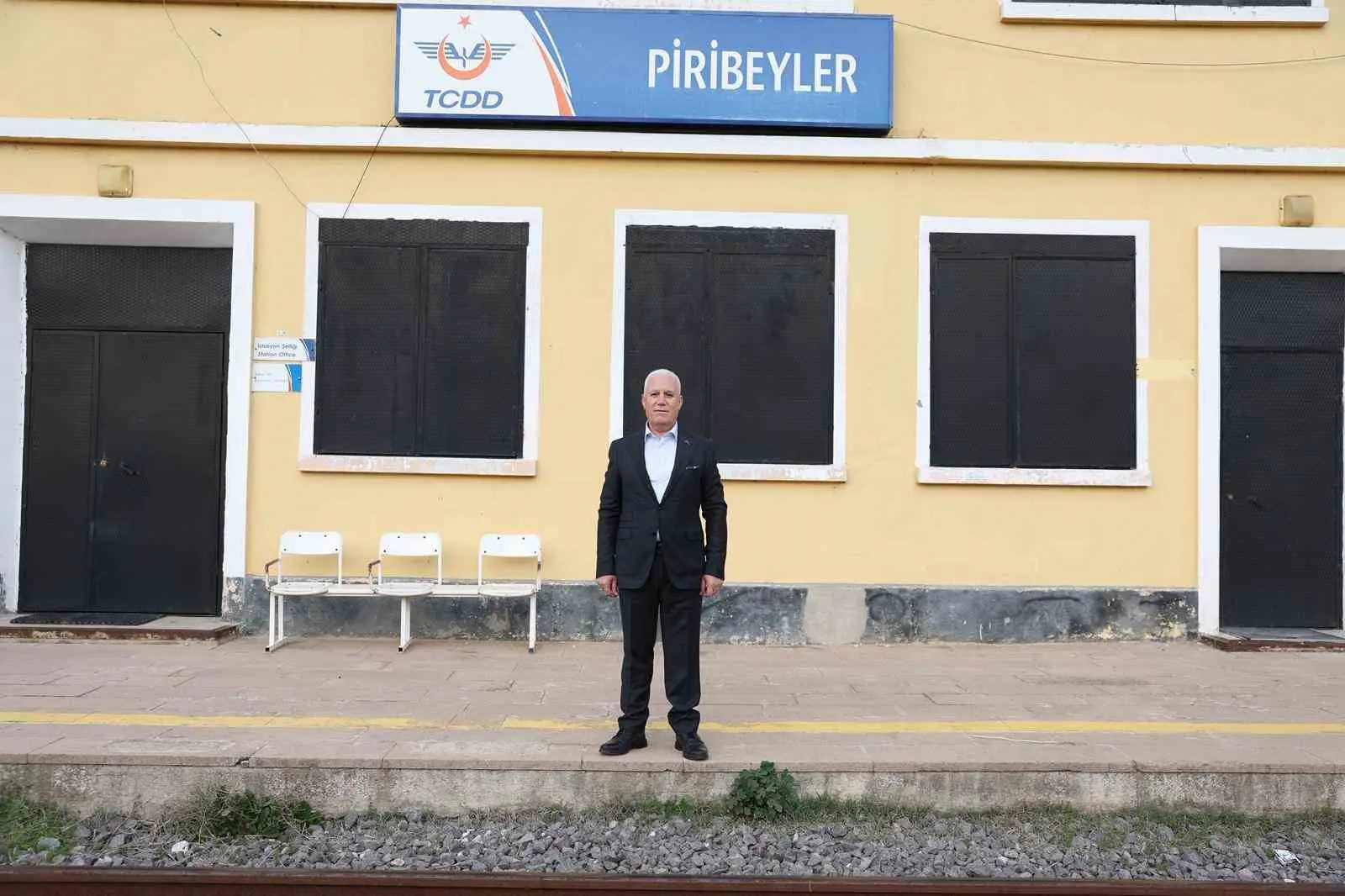 Bursa’nın Büyükorhan ilçesindeki 90 yıllık Piribeyler Tren İstasyonu’nu ziyaret ederek,