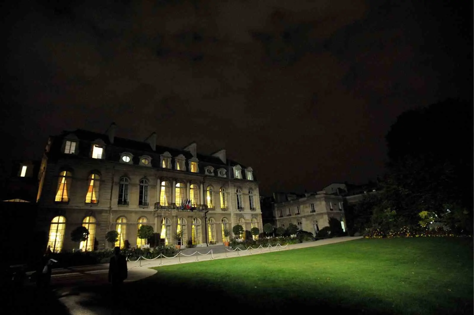 Fransa Cumhurbaşkanlığı’nın resmi konutu Elysee Sarayı’nda, devlet davetlerinde kullanılan porselen