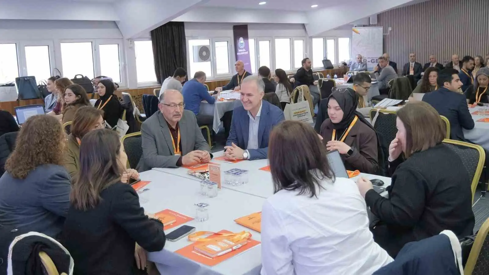Bursa’nın İnegöl ilçesinde belediye tarafından “Çocuk Odaklı Afet Eylem Planı
