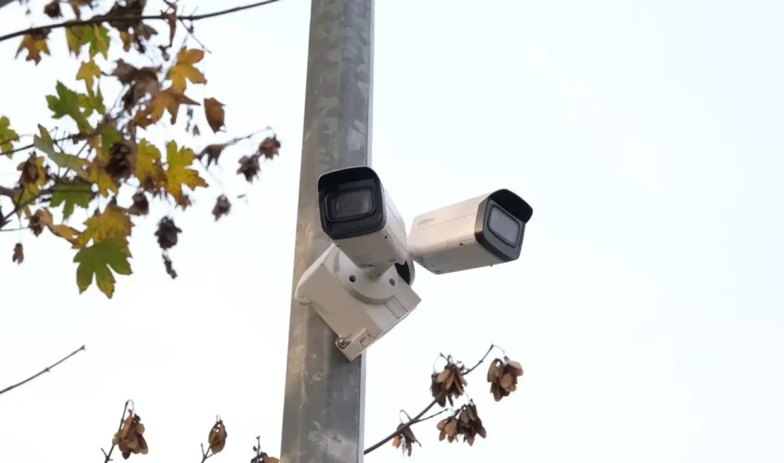 İnegöl Belediyesi’nin şehrin dört bir yanında hayata geçirdiği güvenli park