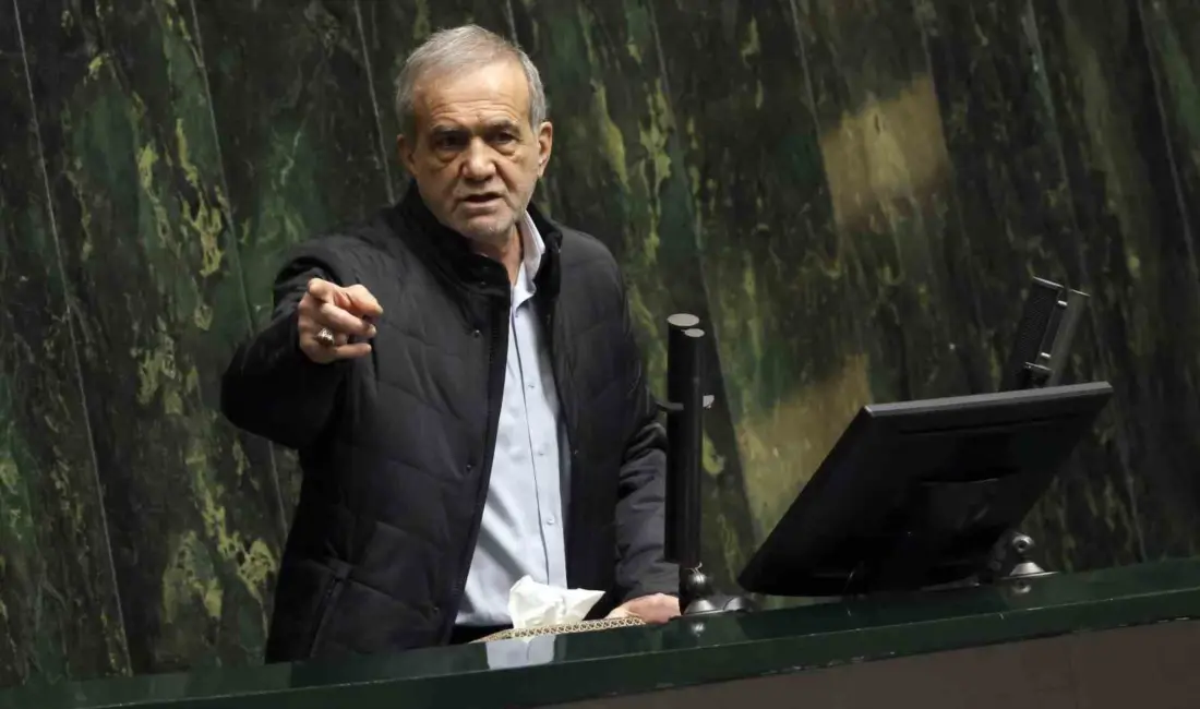 İran Cumhurbaşkanı Mesud Pezeşkiyan, Venezuela Devlet Başkanı Nicolas Maduro ile