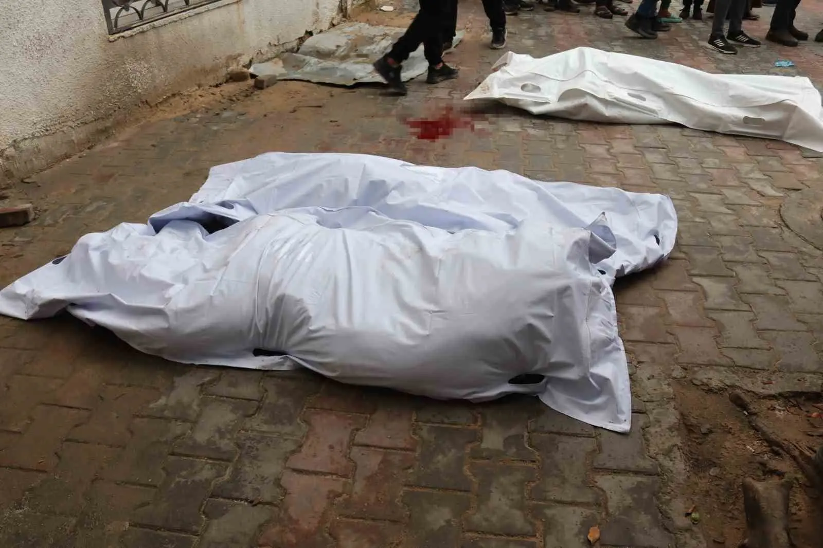 İsrail’in Gazze şehrinin batısında Hamas’ın silahlı kanadı İzzettin el-Kassam Tugayları’nın