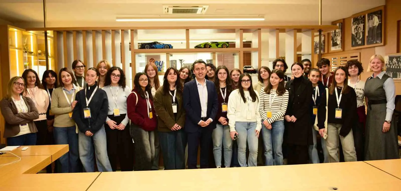 İtalya’dan gelen 20 öğrenci ve 4 öğretmen, Bursa’da Şahinkaya Eğitim