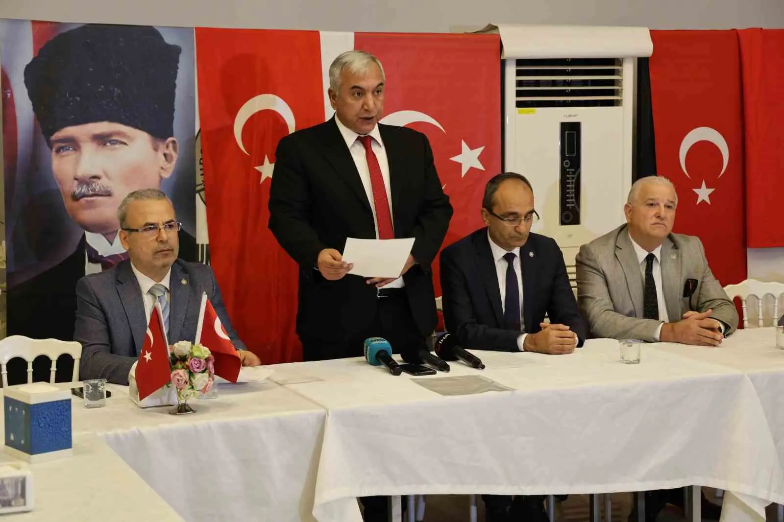 Adana’da İYİ Parti’nin İl Başkanlığı seçimlerine ve seçim sonrası oluşan