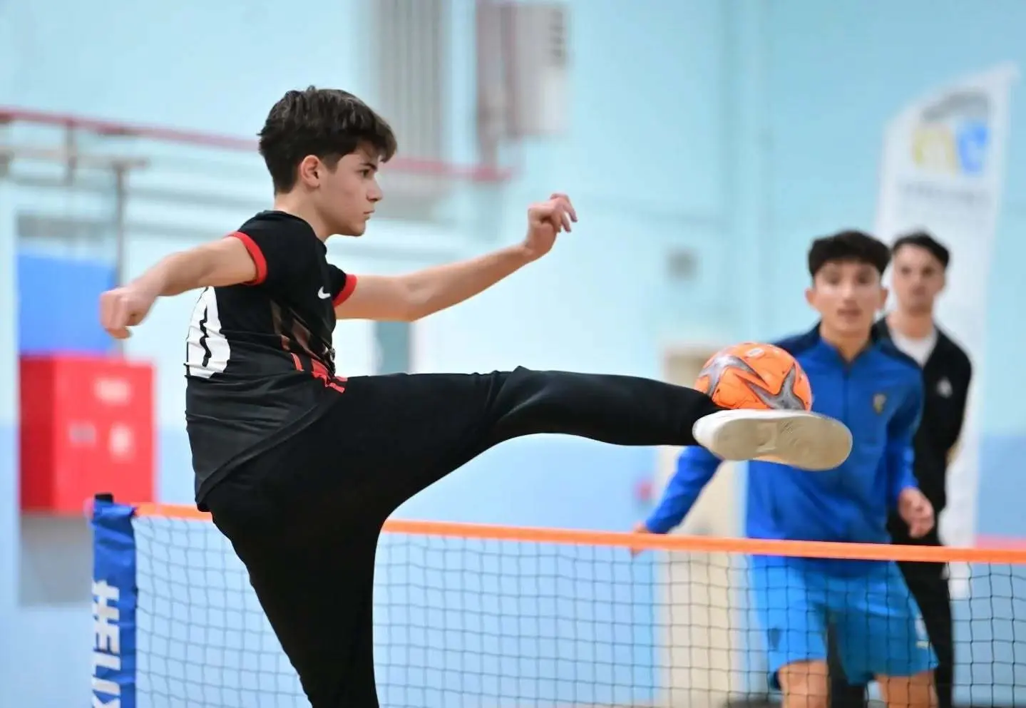 Karacabey Belediyesi tarafından gençleri spora yönlendirmek ve spor kültürünü yaygınlaştırmak