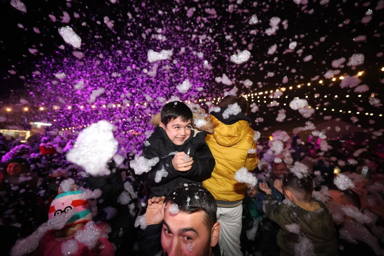 Merkezefendi Belediyesi tarafından düzenlenen Kış Festivali, kış aylarının soğuk günlerinde