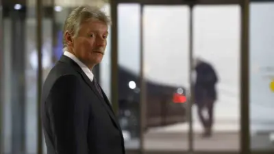 Kremlin Sarayı Sözcüsü Dmitriy Peskov, Rusya Devlet Başkanlığına ait resmi
