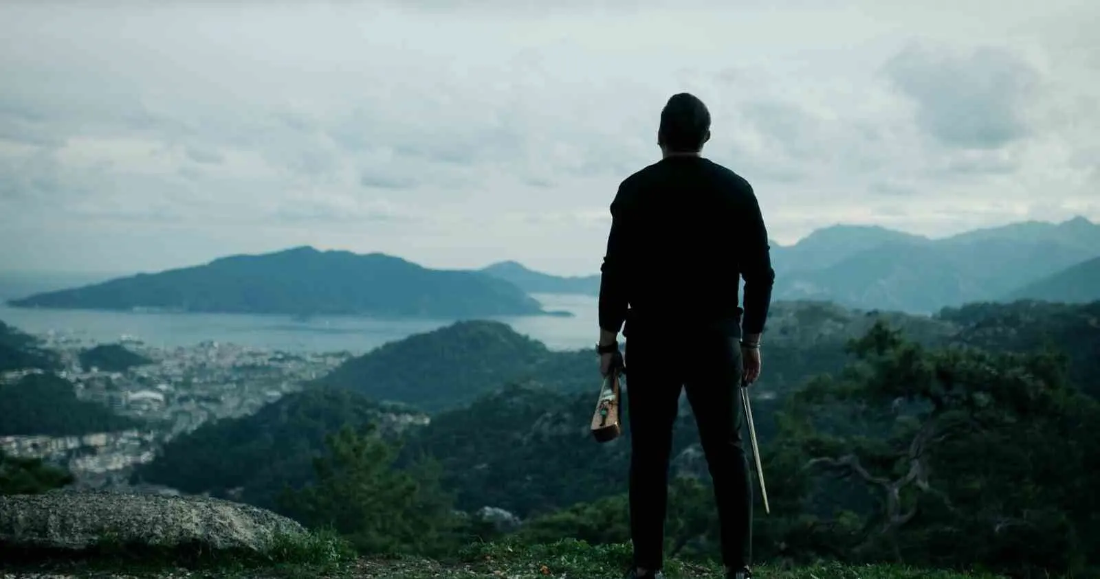 Dünyaca ünlü koyları, turkuaz denizi ve benzersiz doğasıyla her yıl