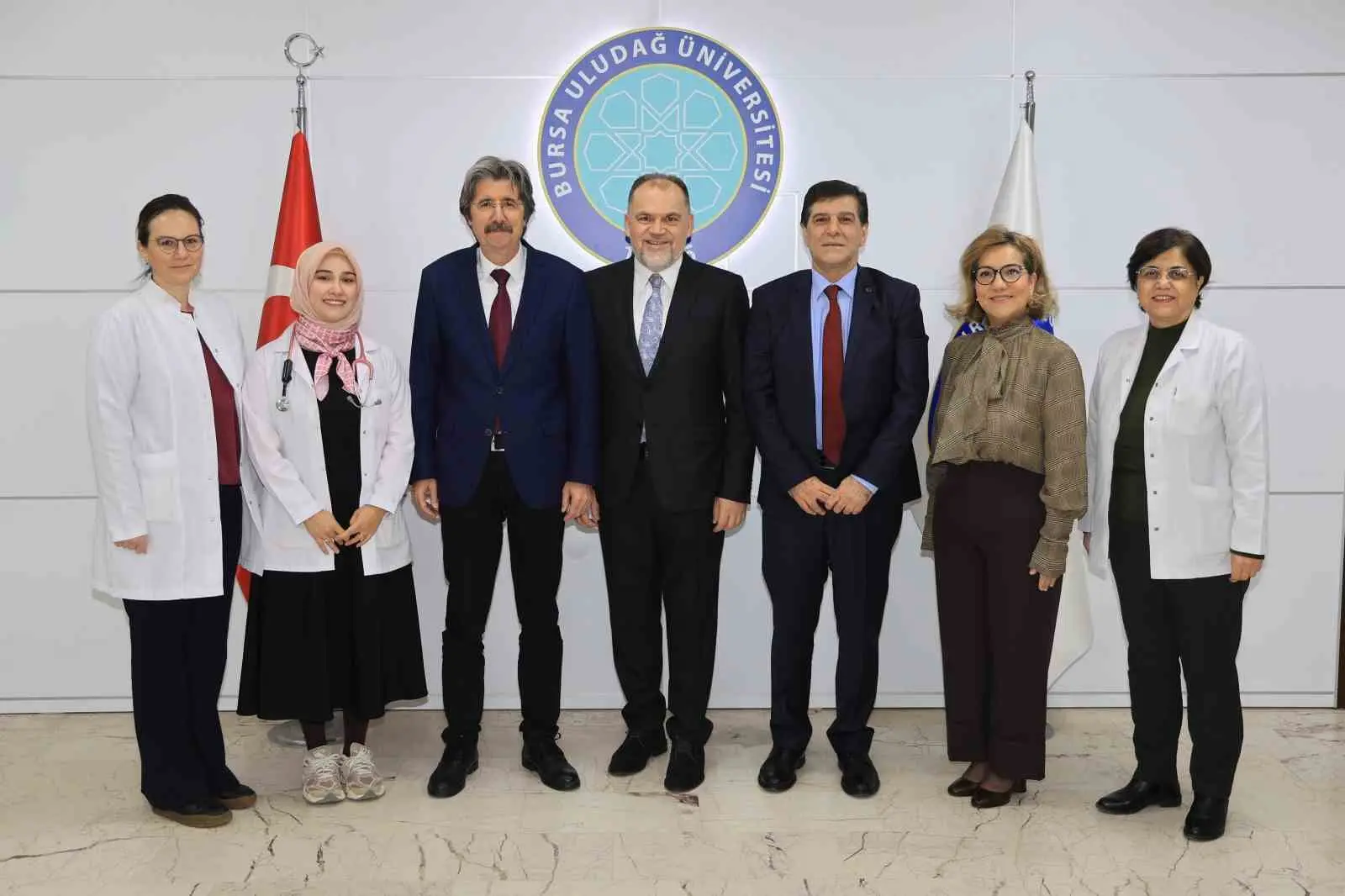 Bursa Uludağ Üniversitesi (BUÜ) Hastanesi Çocuk Göğüs Hastalıkları Bilim Dalı,