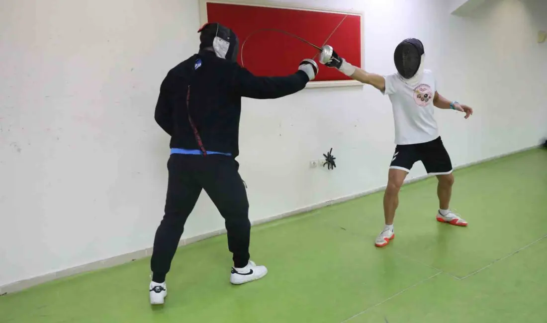 Bursa Büyükşehir Belediyespor’un genç milli sporcusu Muhammed Emir Kurtulan, hedefini