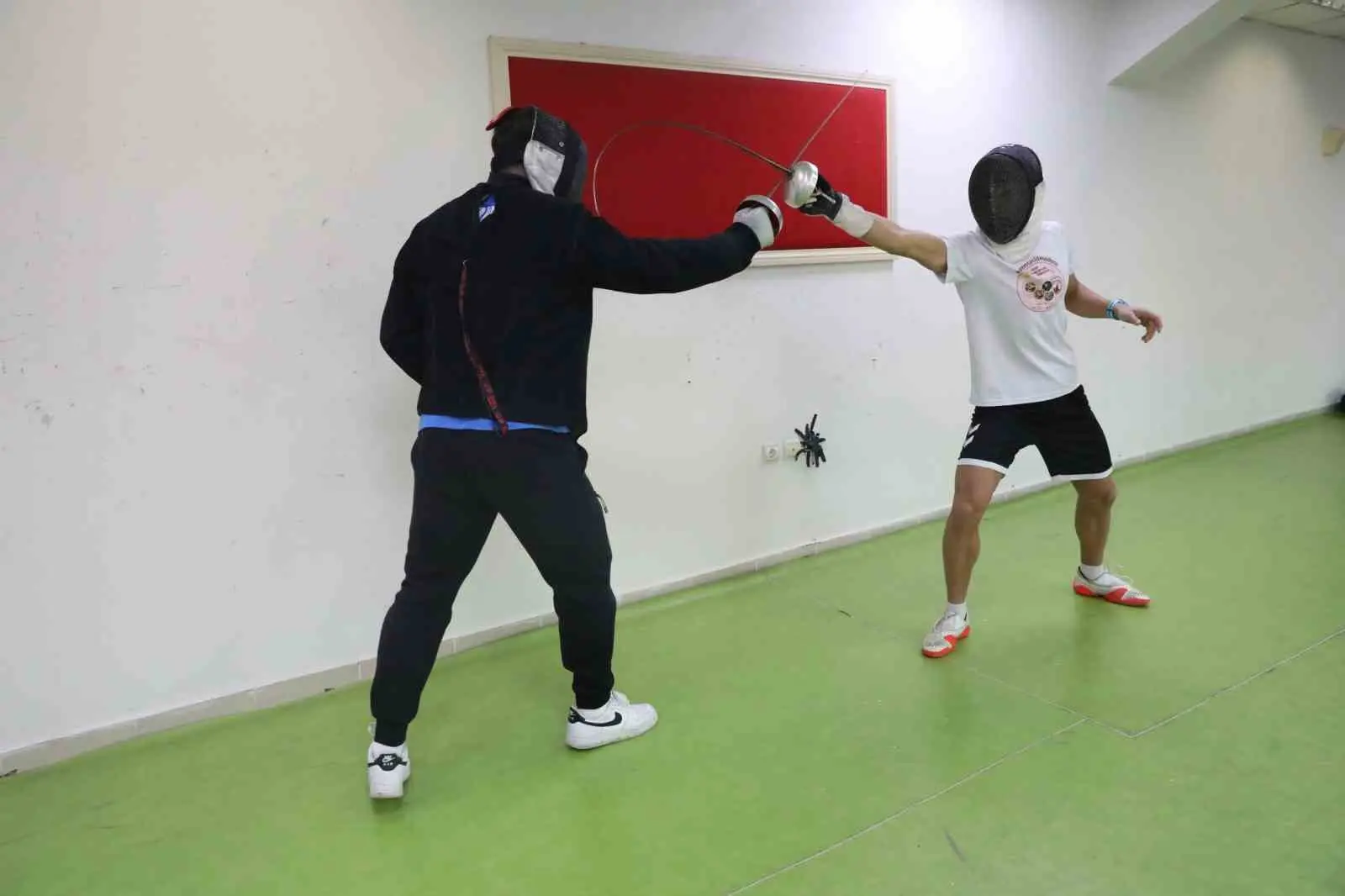 Bursa Büyükşehir Belediyespor’un genç milli sporcusu Muhammed Emir Kurtulan, hedefini