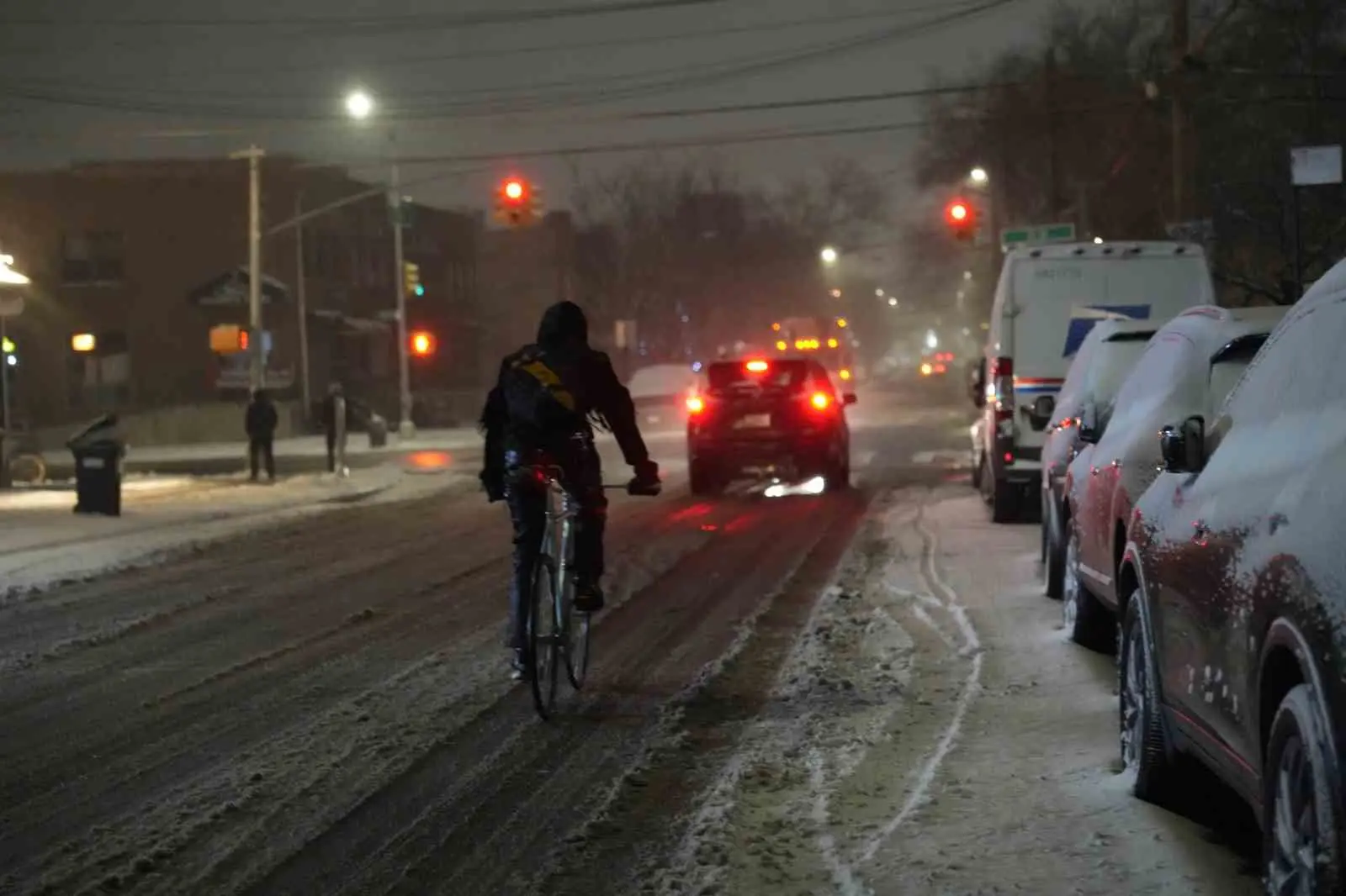 ABD’nin kuzeydoğusunu etkisi altına alan şiddetli kar fırtınası, New York