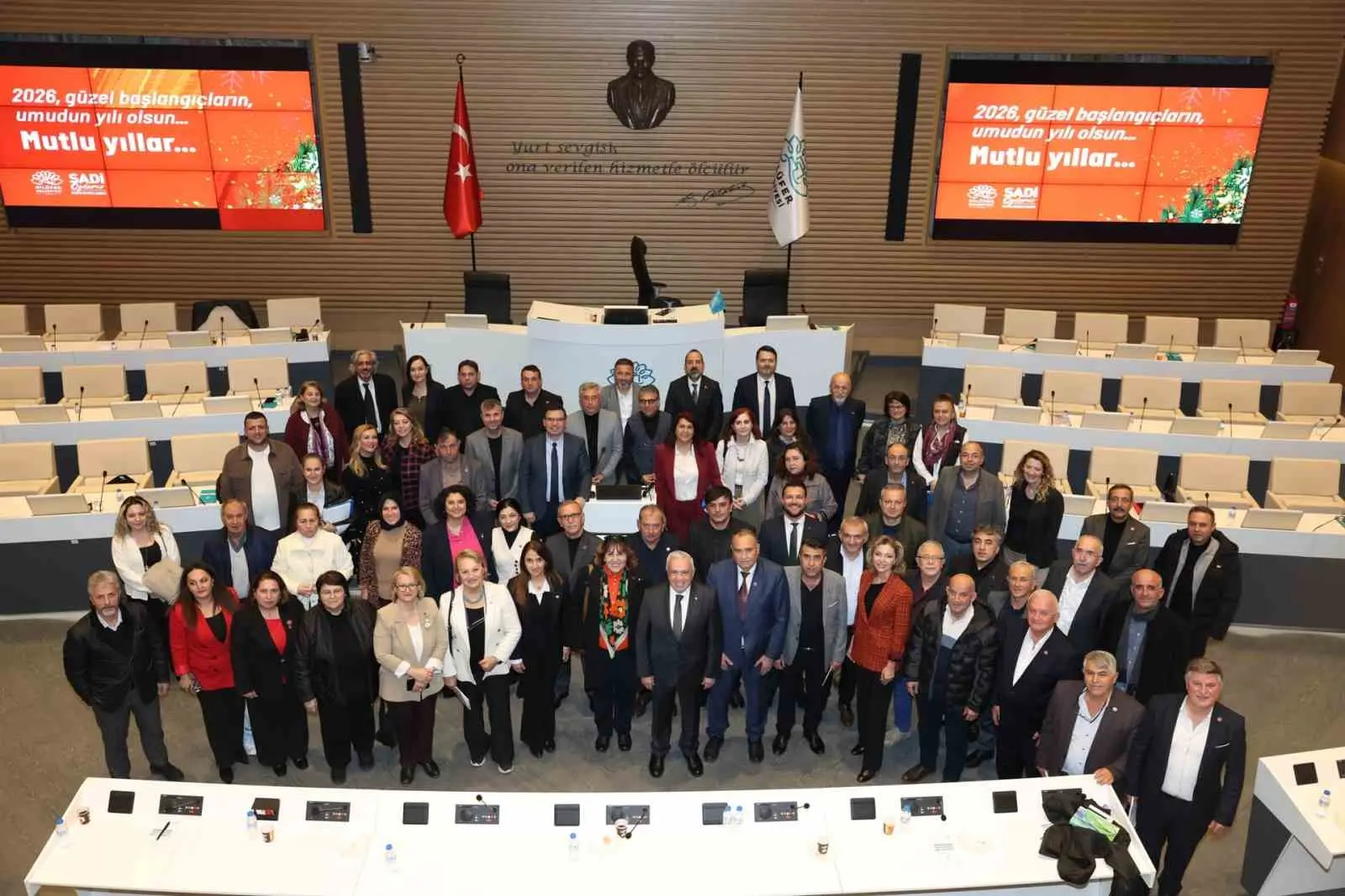 Nilüfer Belediye Başkanı Şadi Özdemir, yılın son muhtarlar buluşmasında Nilüfer’de