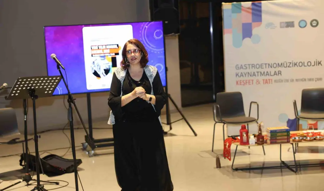 Nilüfer Belediyesi’nin düzenlediği “Gastroetno müzikolojik Kaynatmalar” etkinliğinde “Yeni Yıl” teması