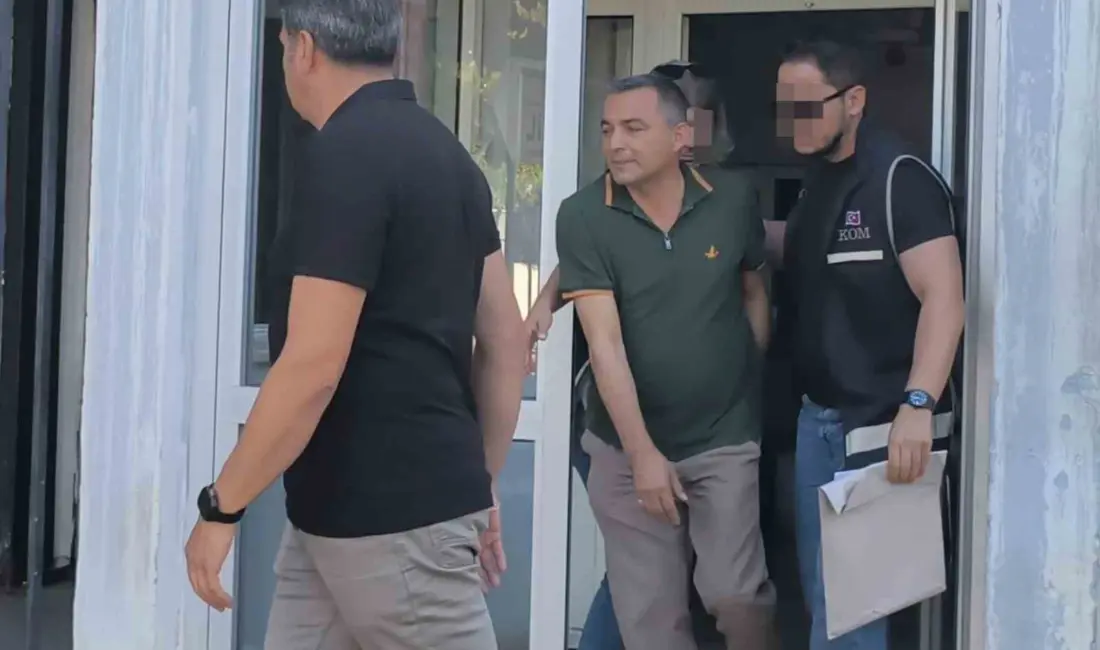 Manavgat 3. Ağır Ceza Mahkemesi’nde görülmeye başlayan duruşmada belediye başkanlığı