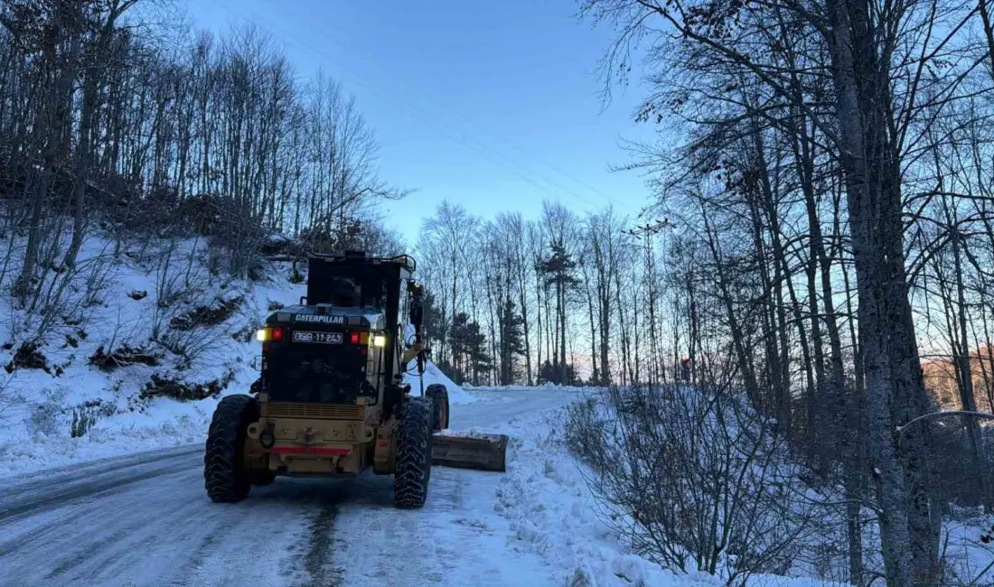 Osmangazi Belediyesi, olumsuz hava şartlarının ulaşımı aksatmaması ve sürücü güvenliğinin