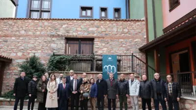 Katılımcı ve çözüm odaklı belediyecilik anlayışıyla hareket eden Osmangazi Belediye