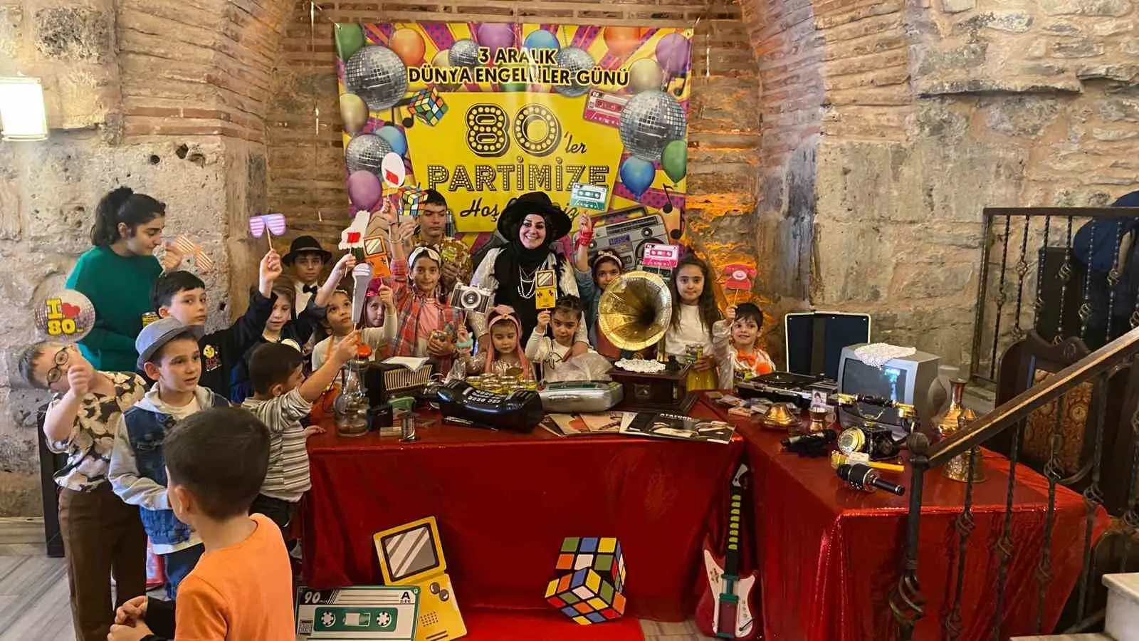 Bursa’da özel eğitim öğretmeni Ümmühan Keyif Koç, 3 Aralık Dünya