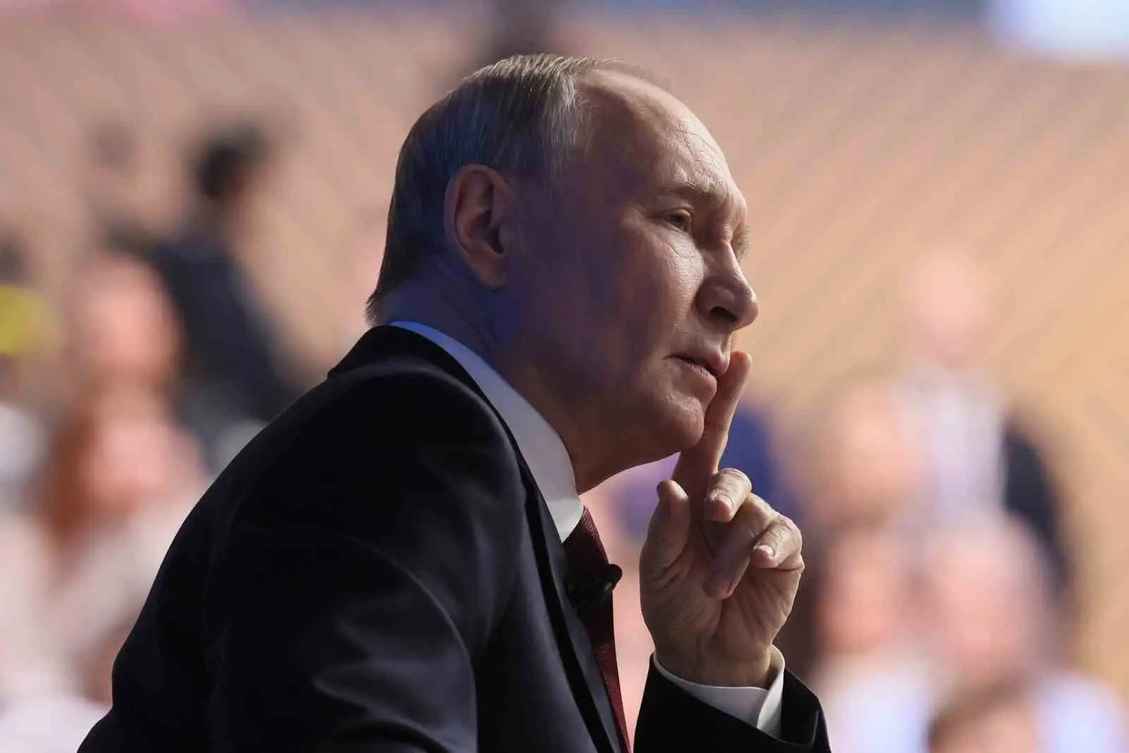 Rusya Devlet Başkanı Vladimir Putin, “Batı, bize karşı saygılı olursa