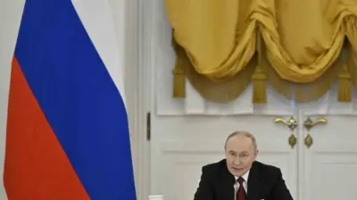 Rusya’nın önde gelen gazetelerinden Kommersant, Rusya Devlet Başkanı Vladimir Putin’in