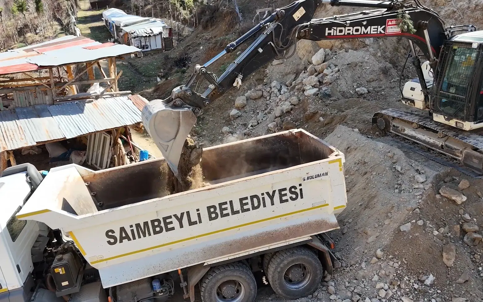 Adana’nın Saimbeyli ilçesi Belediye Başkanı Mahmut Dal, ilçede son bir