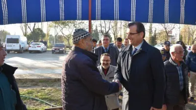 Manisa’nın Salihli ilçe Kaymakamı Ali Güldoğan, vatandaşlarla buluşma programı kapsamında