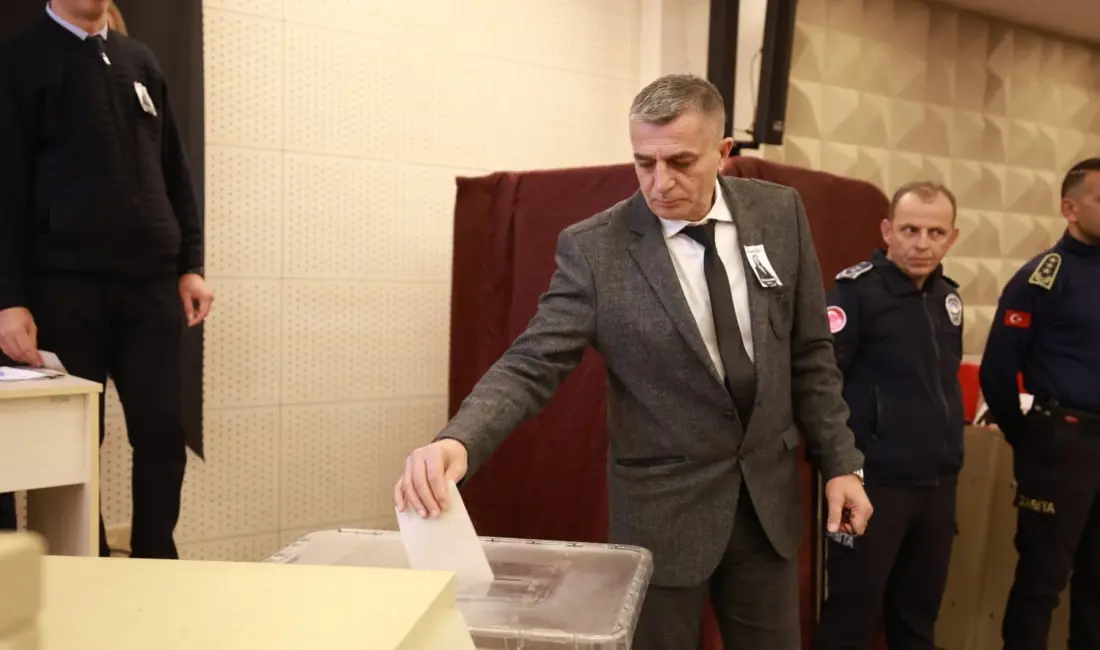 Manisa’nın Şehzadeler Belediye Başkanı Gülşah Durbay’ın vefatının ardından olağanüstü toplanan