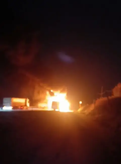 Bursa’da işçileri taşıyan servis otobüsü, alev topuna döndü. Olay, merkez