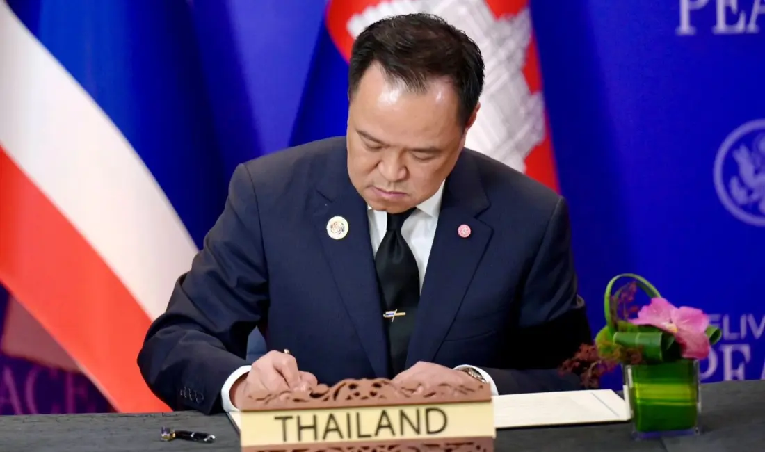 Tayland Başbakanı Anutin Charnvirakul, ülkede yaşanan siyasi anlaşmazlıklar ve devam