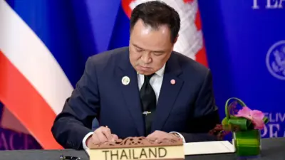 Tayland Başbakanı Anutin Charnvirakul, ülkede yaşanan siyasi anlaşmazlıklar ve devam