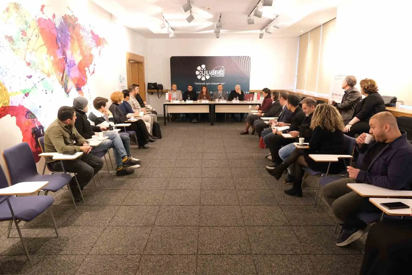 Bursa’da ‘ULUTEK Teknoloji Sahnesi’ programına konuk olan Bursa Büyükşehir Belediyesi