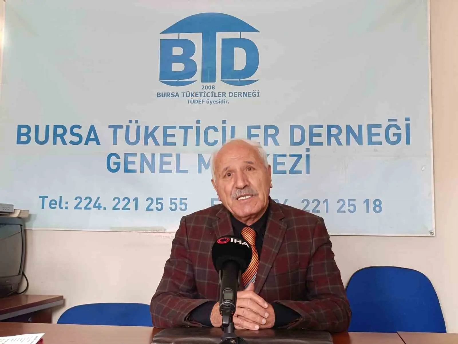 Banka müşterilerine çeşitli harcamalar karşılığında tanımlanan para puanların yıl sonunda