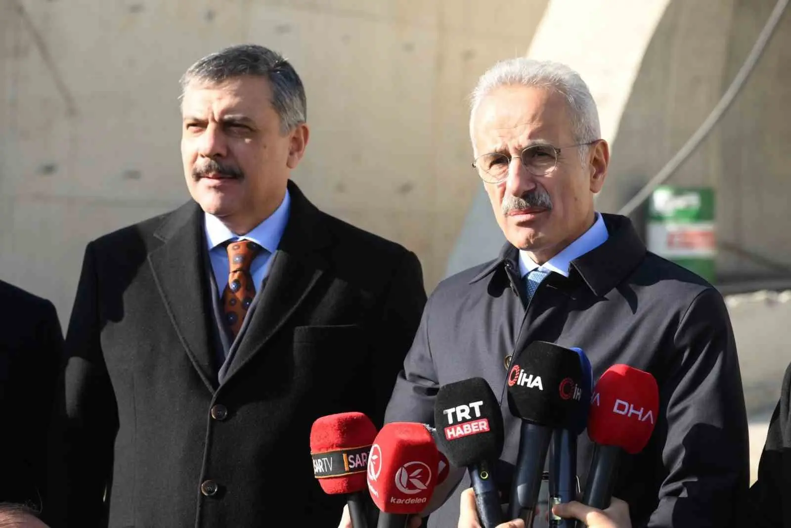 Erzurum-Rize arasında bulunan ve yapımı devam eden Dallıkavak Tüneli Projesi’ni