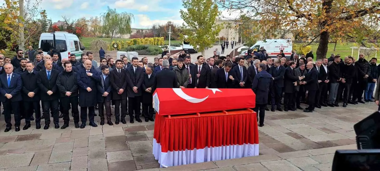 Ankara’da tedavi gördüğü hastanede 67 yaşında hayatını kaybeden eski Ak